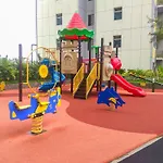 Modern 2Br At Springlake Summarecon Bekasi Apartment By Travelio