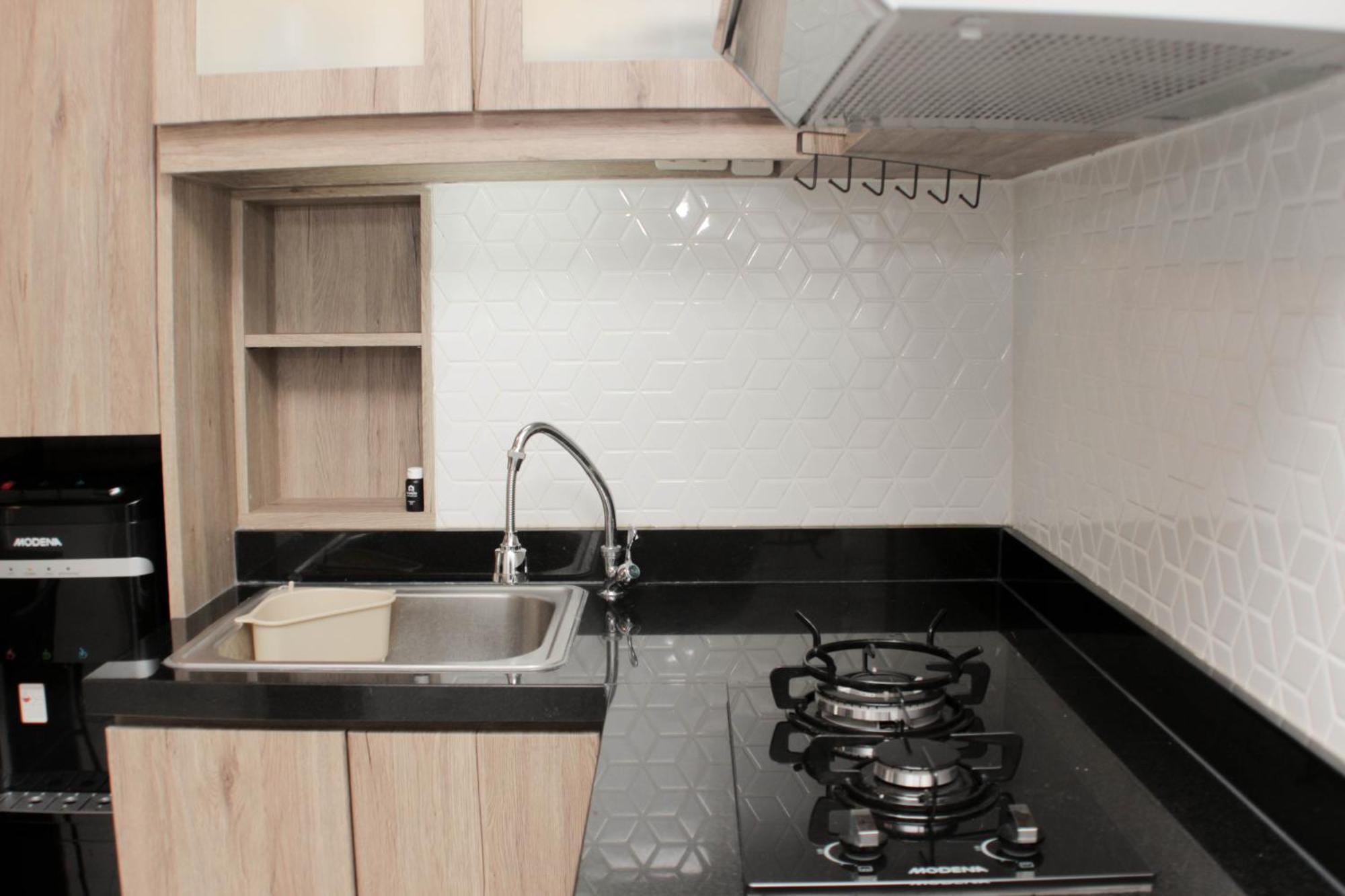 Apartemen Modern 2br At Springlake Summarecon By Travelio