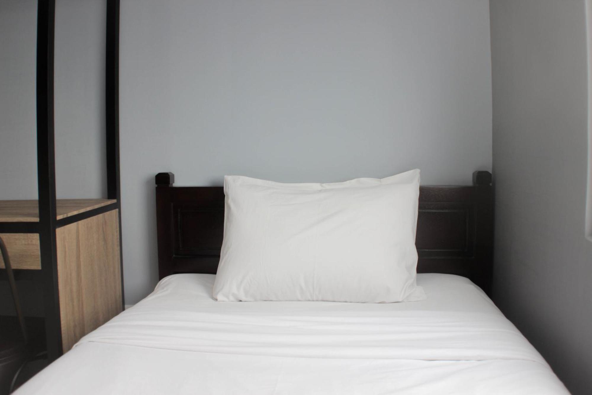 Apartemen Modern 2br At Springlake Summarecon By Travelio *