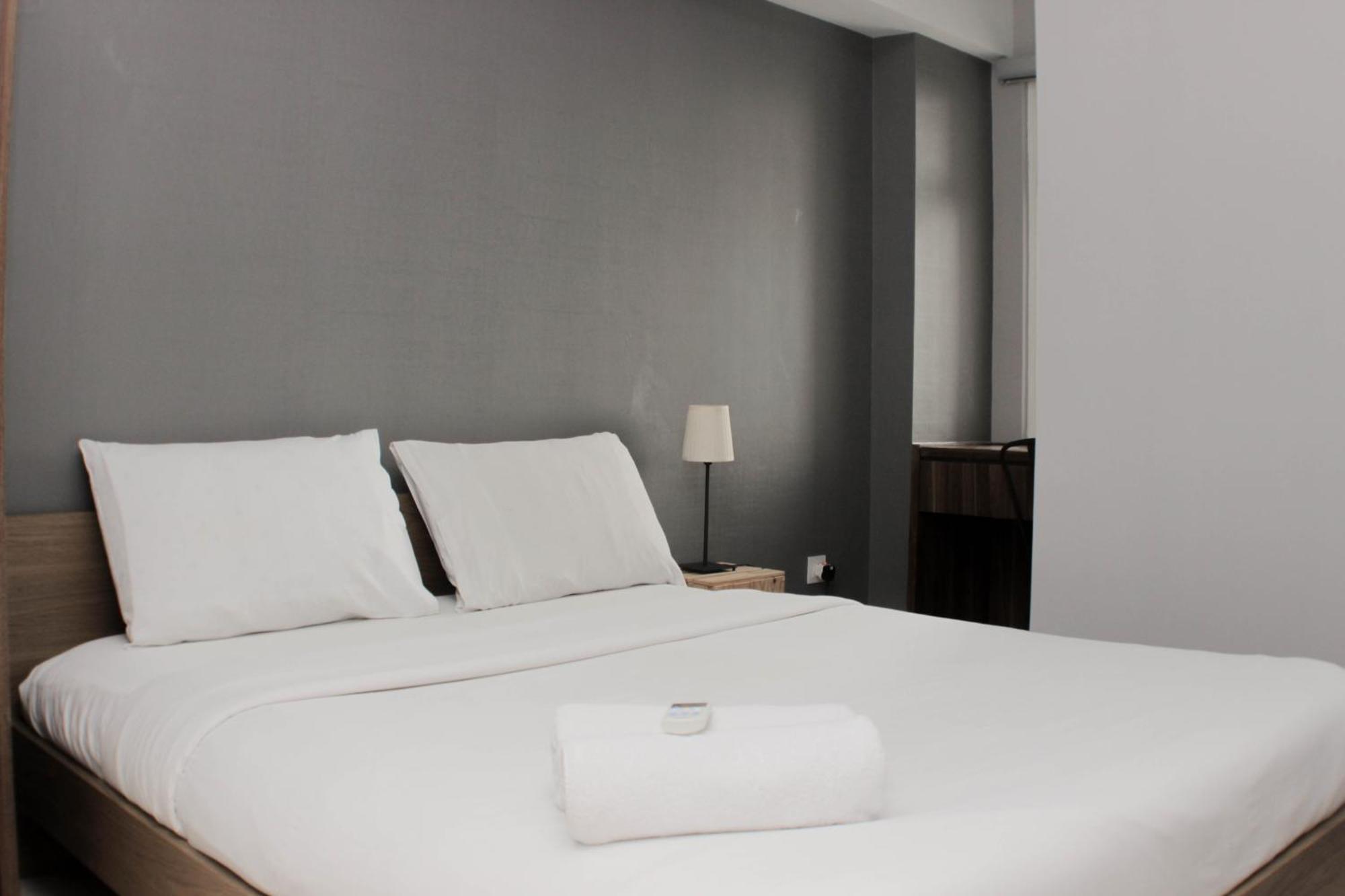 Modern 2br At Springlake Summarecon By Travelio Apartemen *